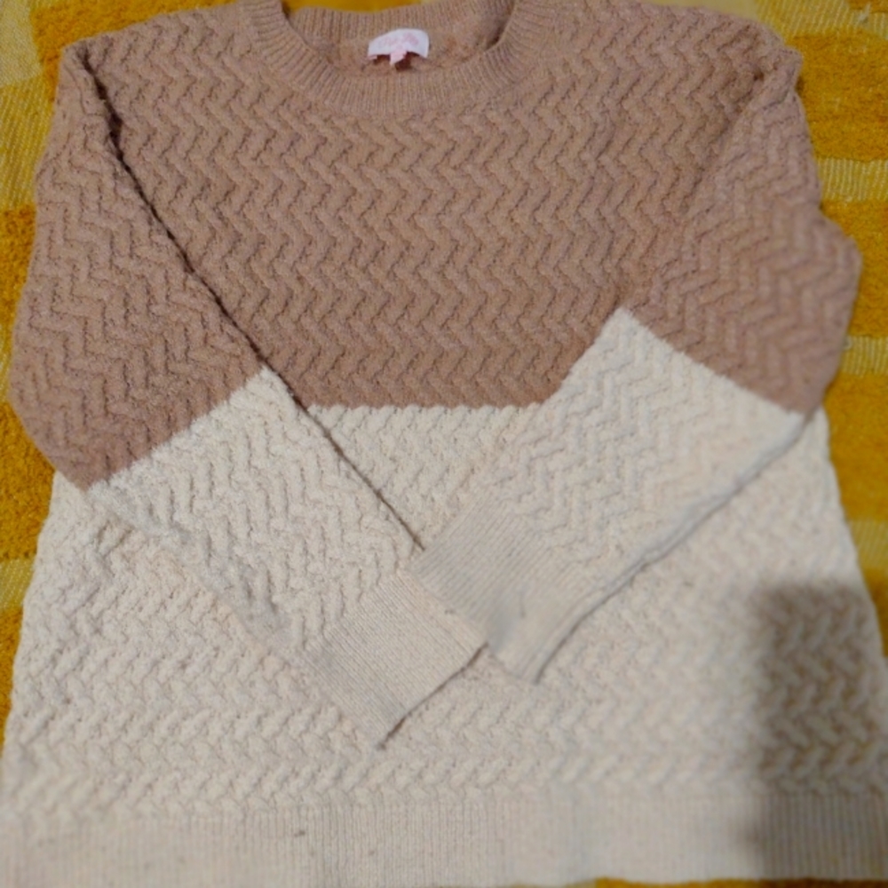 Pink lily sweater